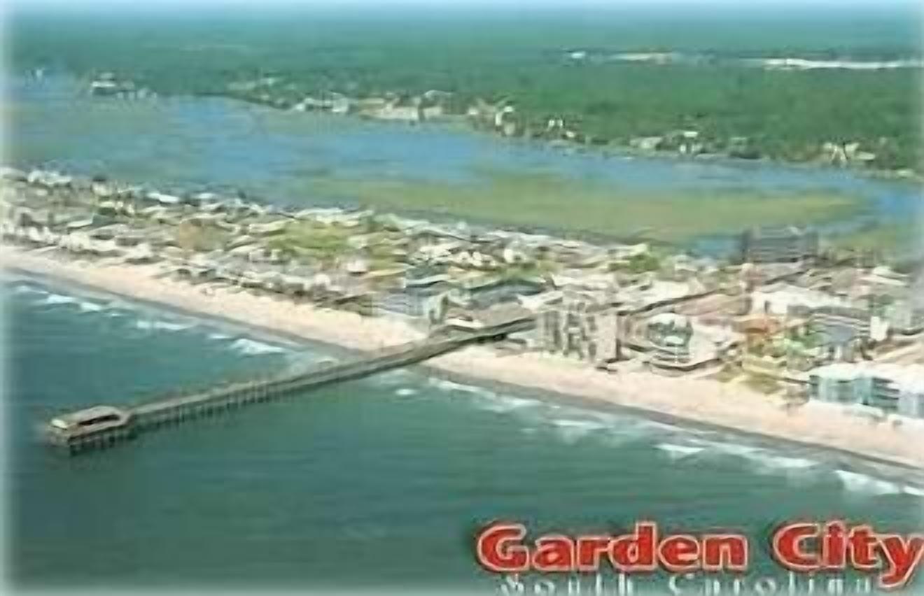 Luxury Beachfront at Garden City Beach Pier, SC (2 floor 2000 ft2)