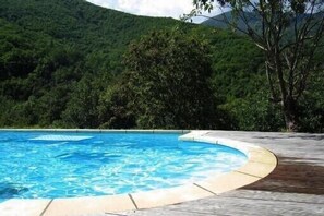 Alberca al aire libre