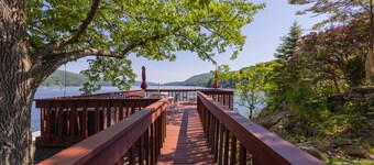 Rocky Point - Absolument le meilleur emplacement sur le lac Greenwood! 1 heure de NYC.