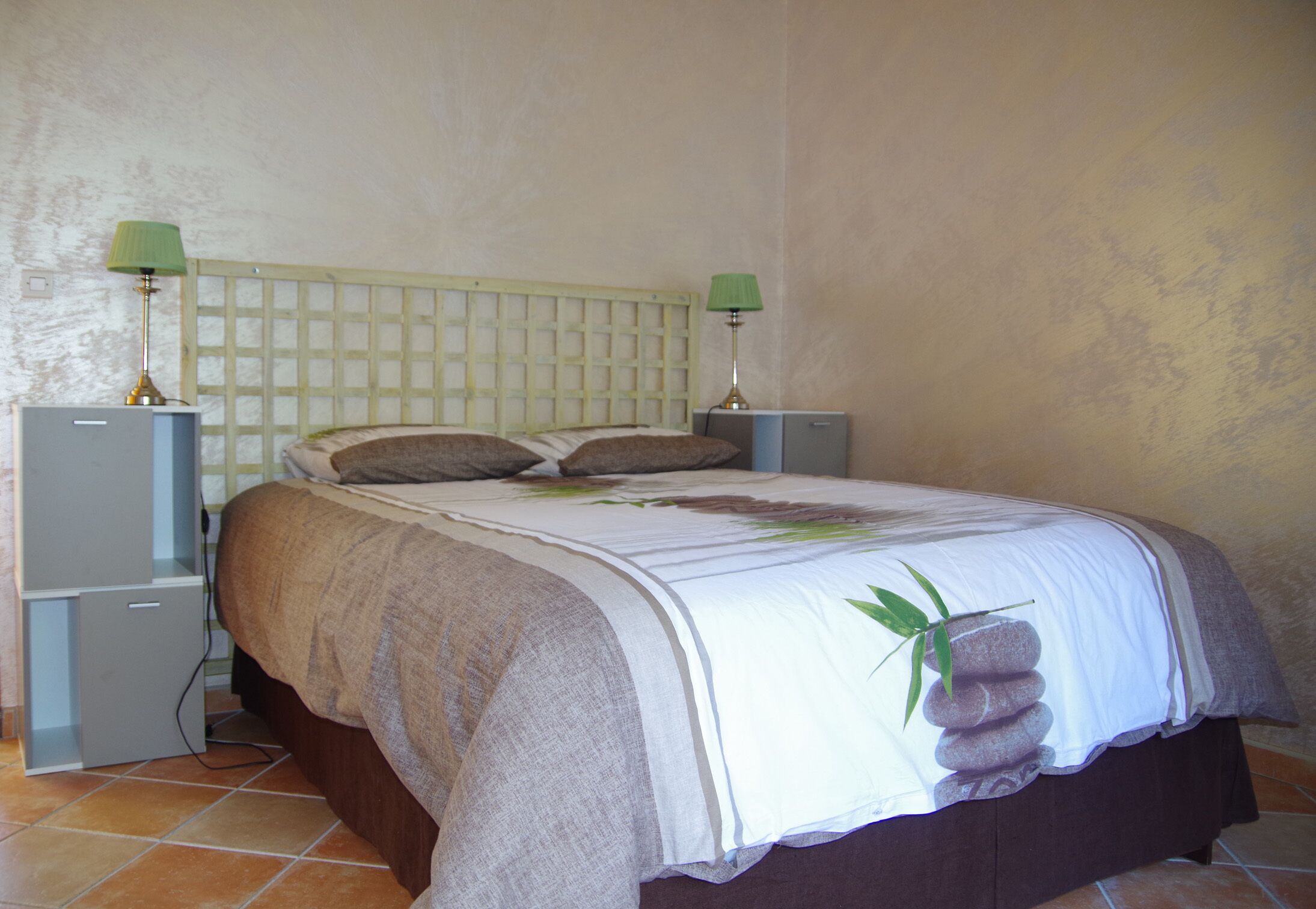 Apartment with pool in villa close to Sainte Victoire mountain