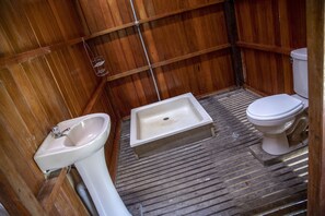 Free toiletries, towels