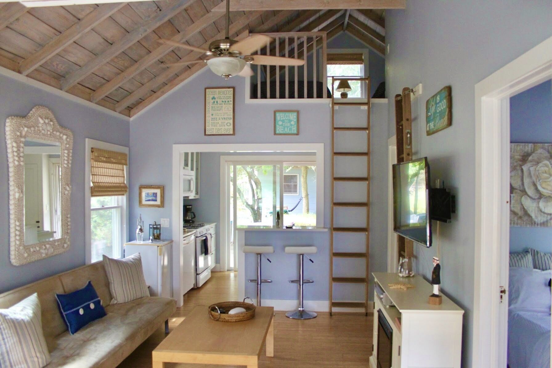 4 Bedroom Home Steps from the Ocean