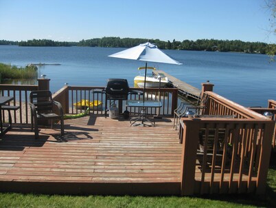 2026 calendar now open!  Beachfront - Lake of the Woods Kenora w/ boat launch!