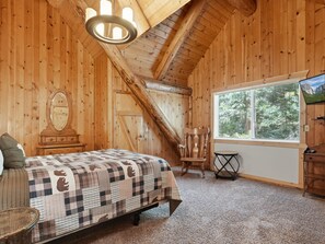 4 bedrooms, WiFi, bed sheets