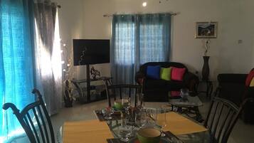 Smart TV, books, music library, video library