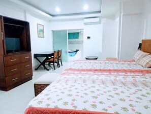 1 dormitorio, caja fuerte, tabla de planchar con plancha y wifi