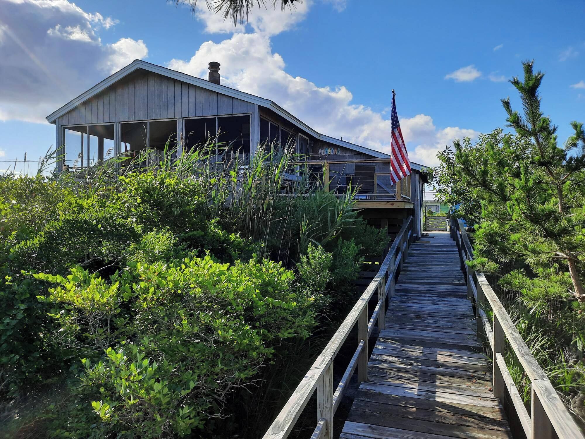 Great Family rental with bay views from screen porch