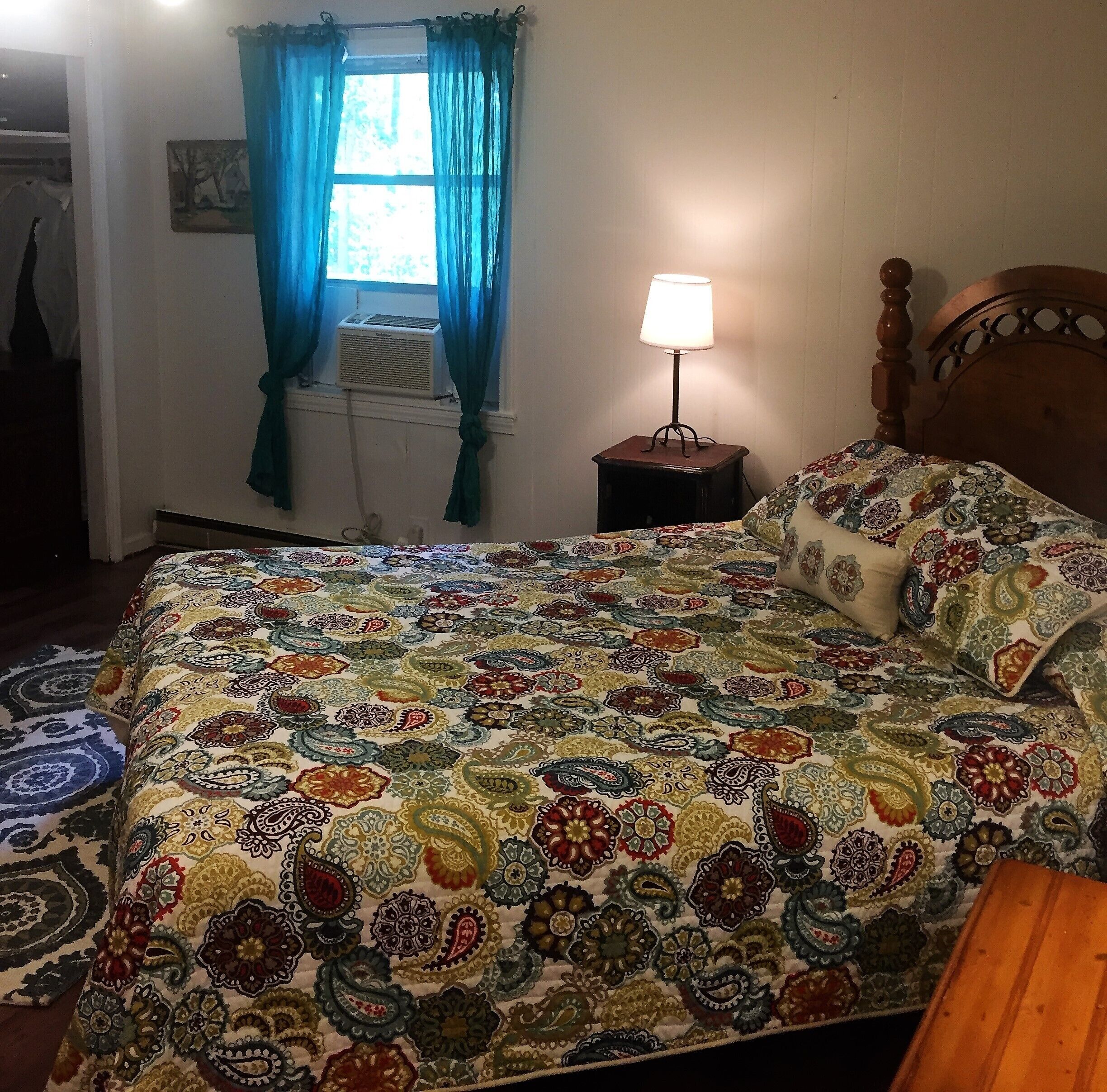 Escape From Reality  private dock on Lake Hartwell