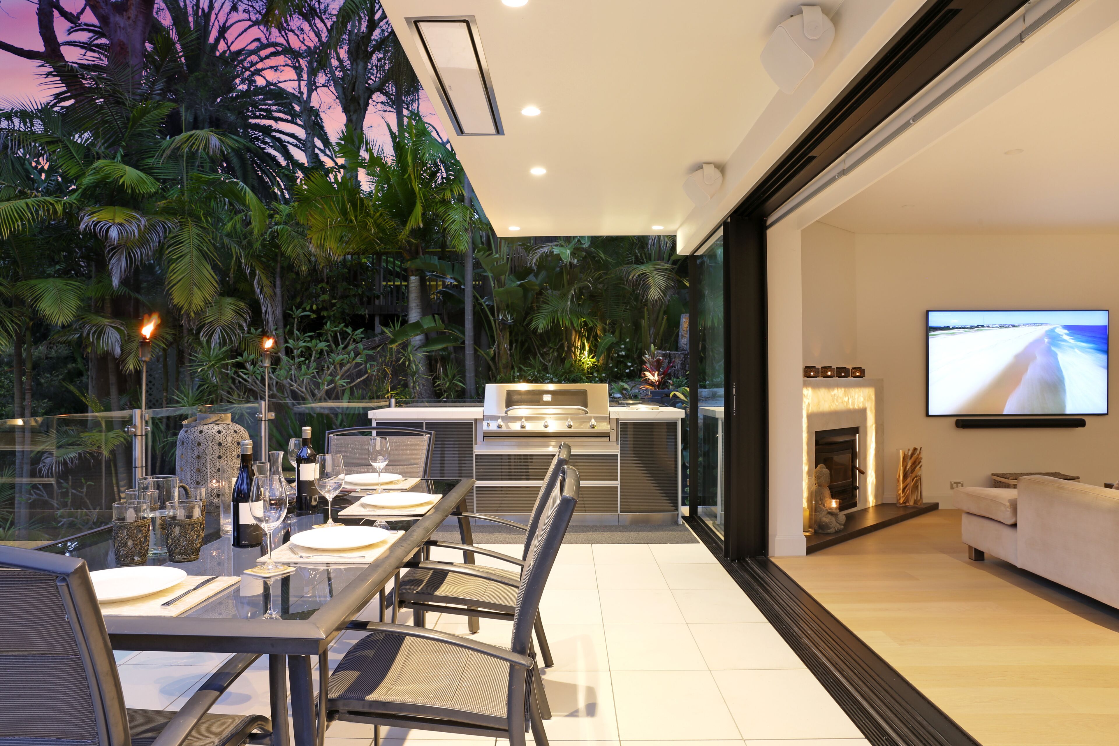 Balmoral Beach Luxury (new)  15% disc applied — image 18
