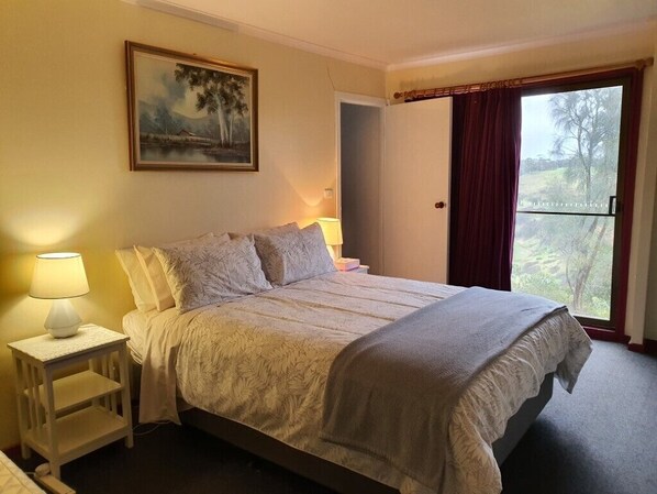 2 chambres, Wi-Fi gratuit, draps fournis