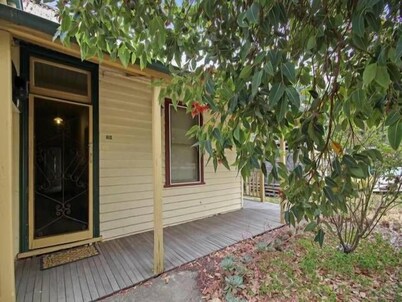 Pemberton - Self contained house