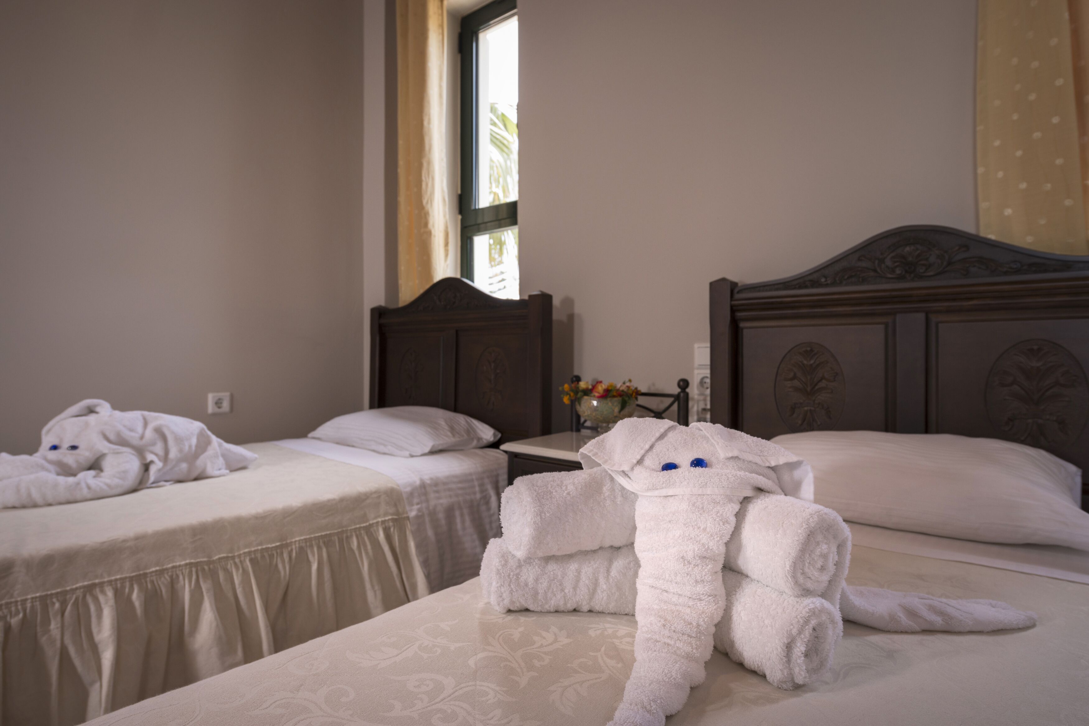 Kissos Luxury villa with private pool