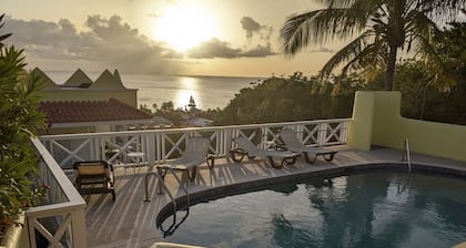 West Coast Villa mit 4 Schlafzimmern und Meerblick .. Paradise hat eine neue Adresse!