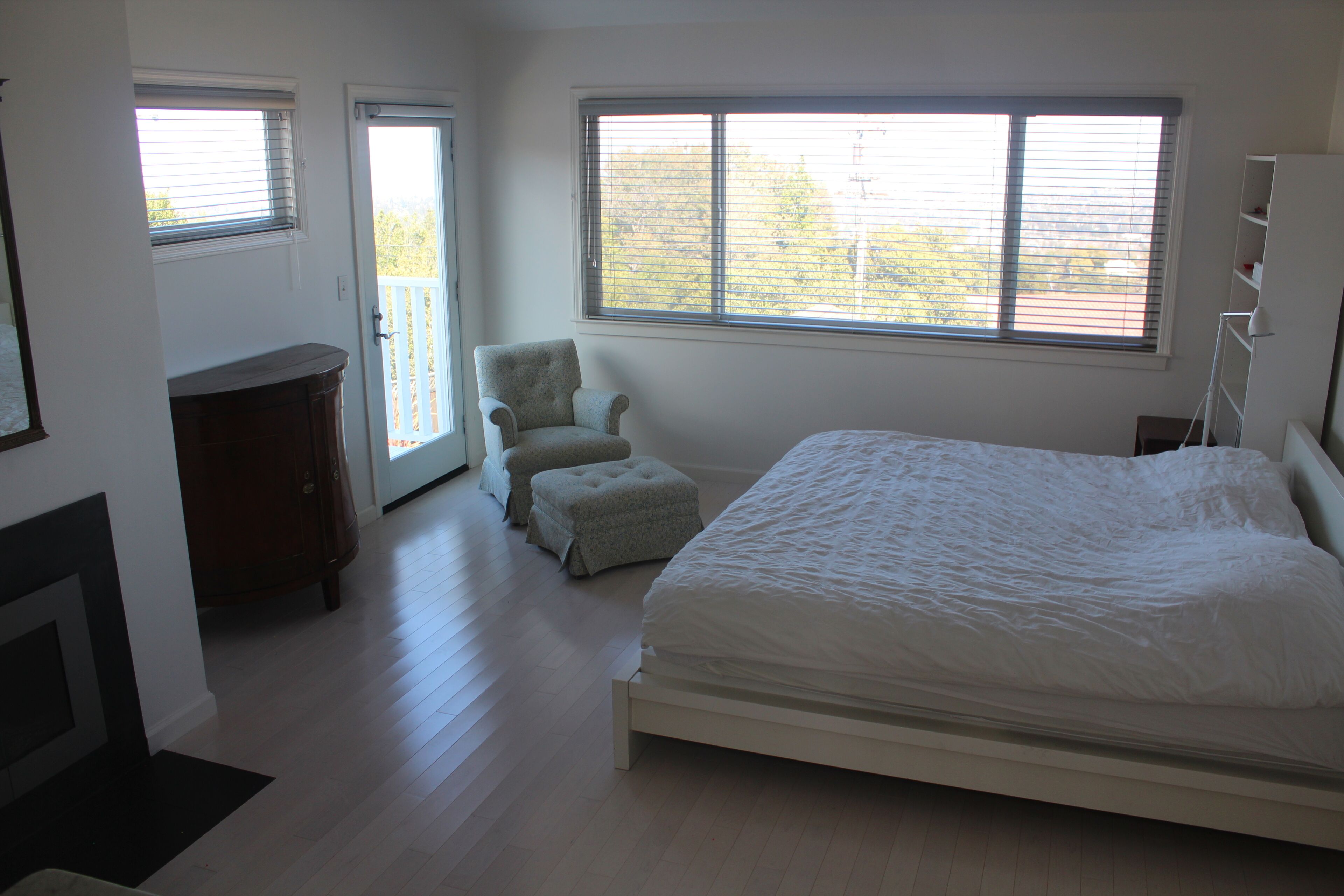 Comfortable and Bright home in the Heart of Silicon Valley, with view to the Bay