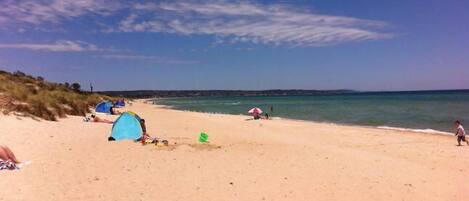 Beach nearby, sun loungers