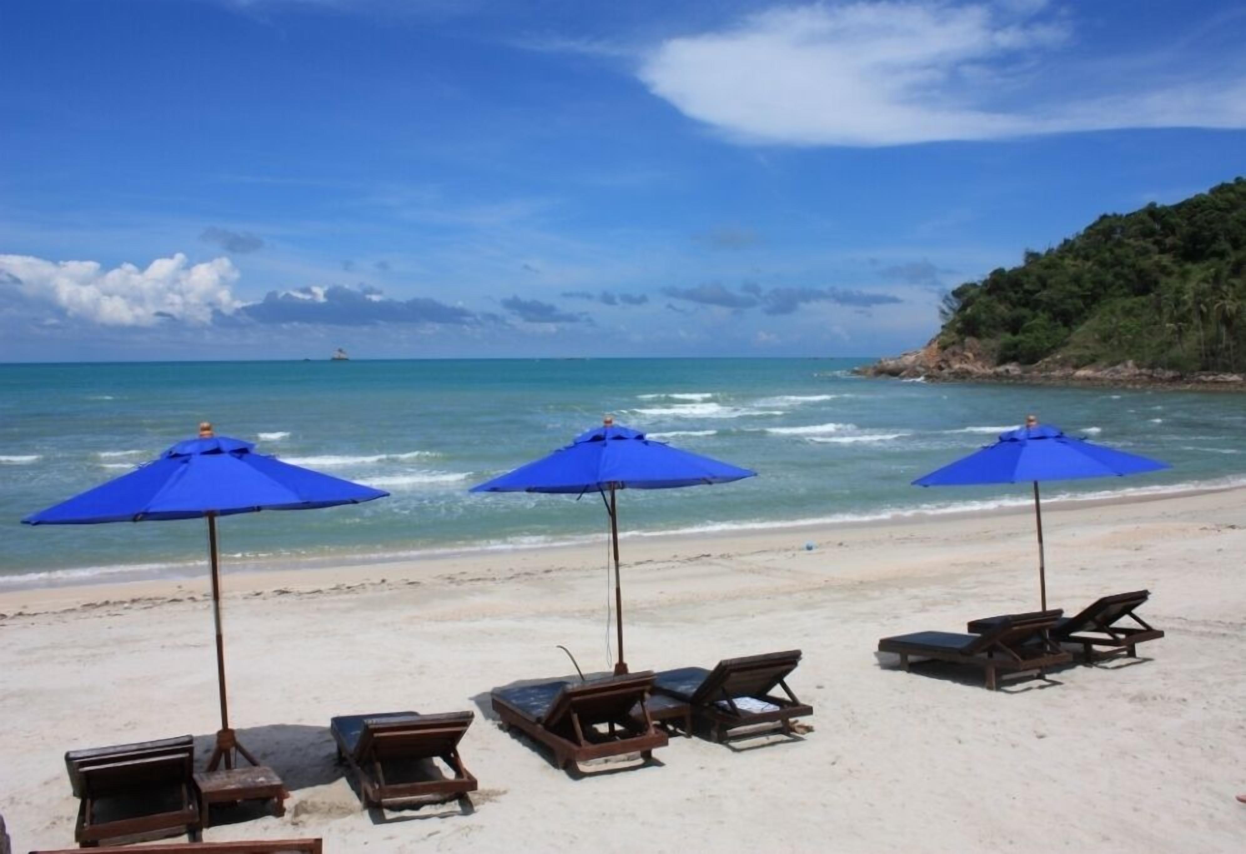 Am Strand, Liegestühle, Strandtücher