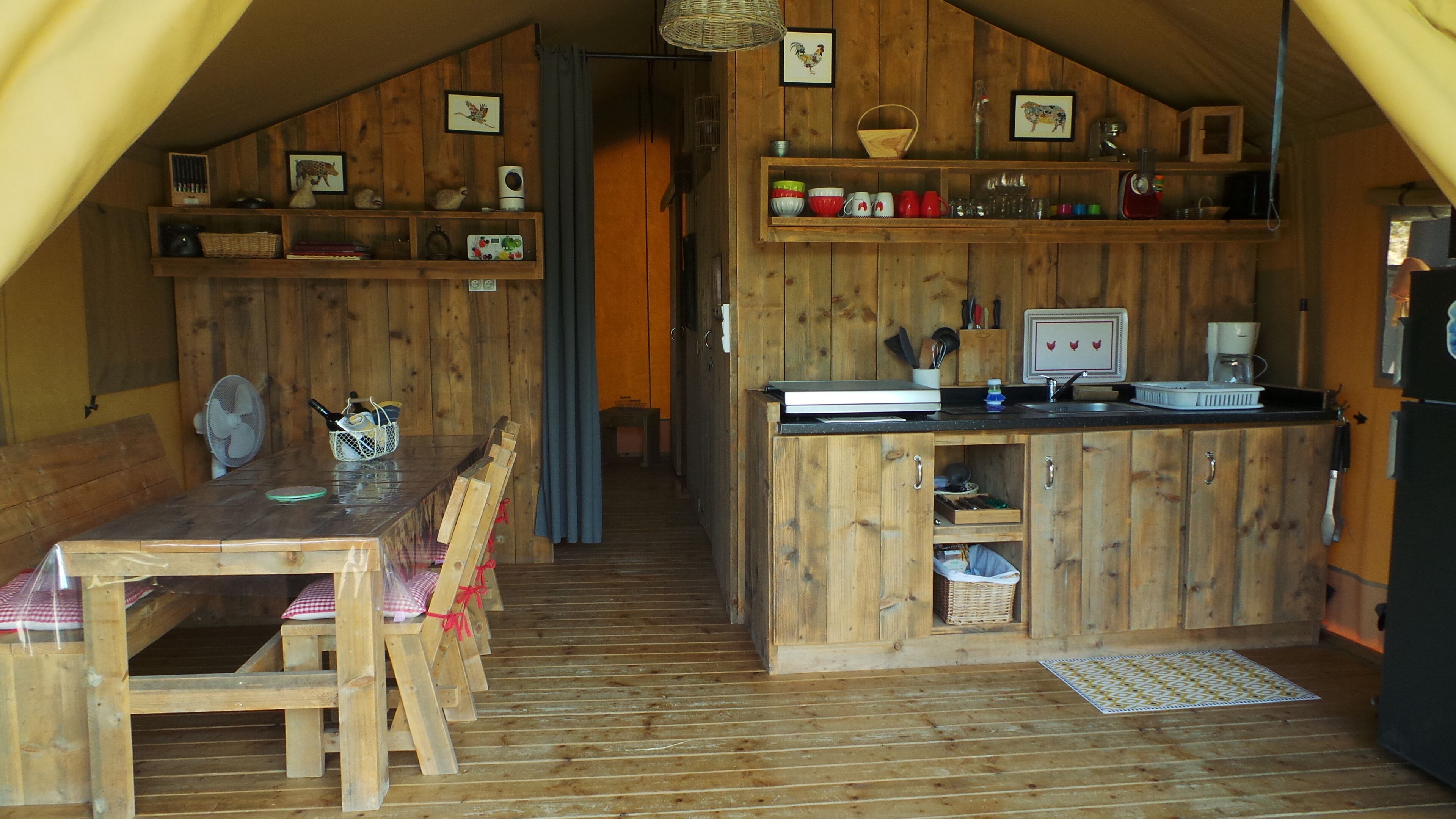 Luxury lodge with private pool