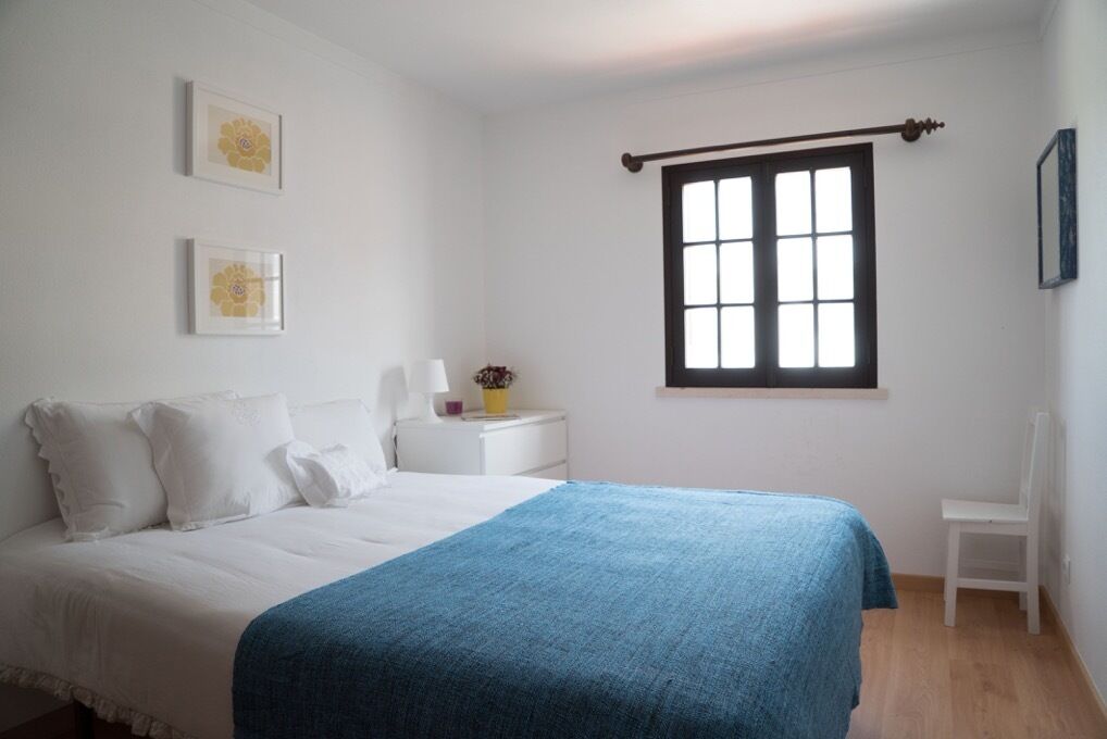 6 bedrooms, iron/ironing board, WiFi (surcharge)