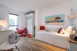 2 chambres, bureau, fer et planche à repasser, Wi-Fi gratuit