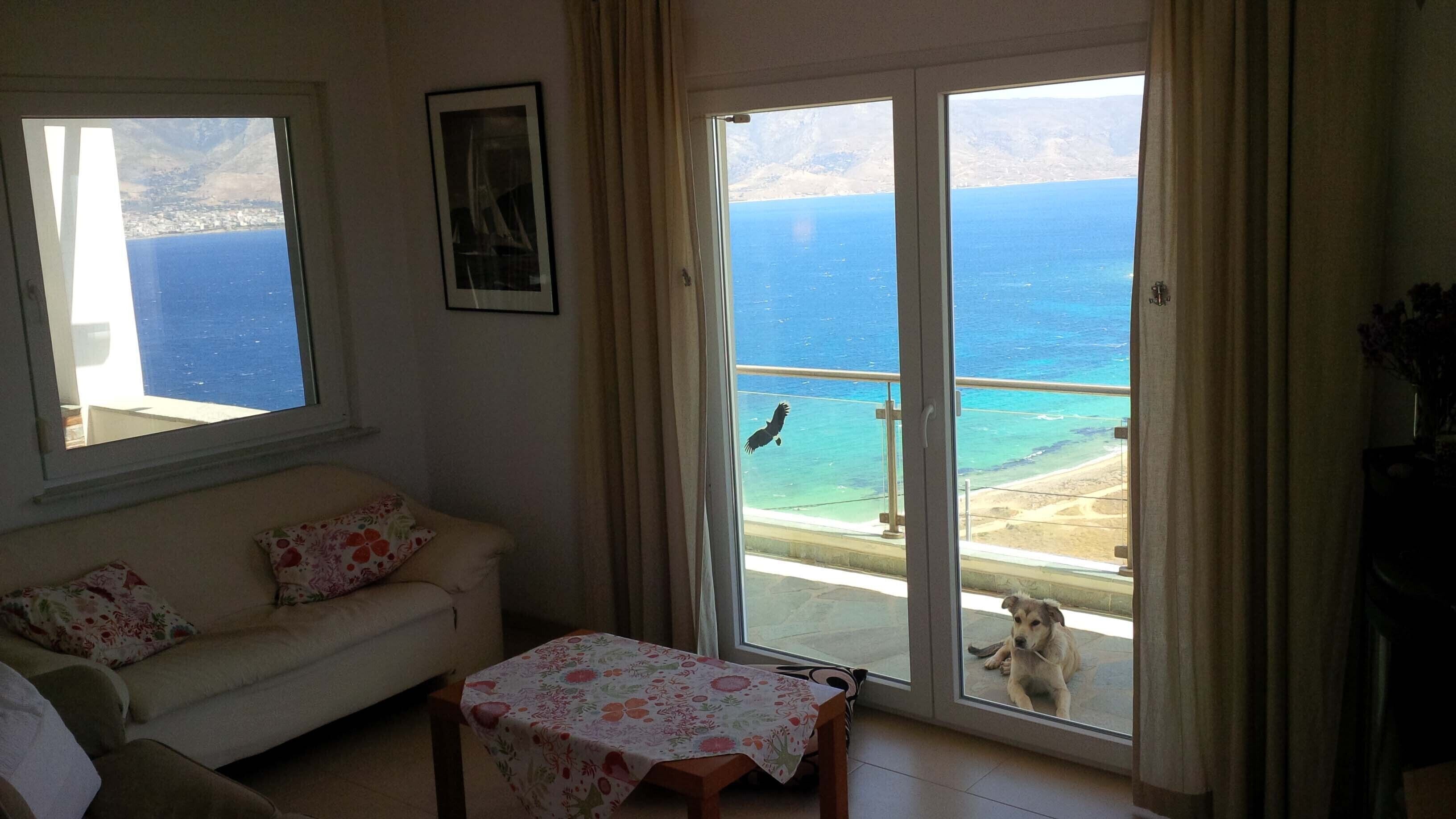 2 + 2 apartment with sea view