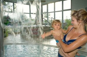 Innenpool, beheizter Pool