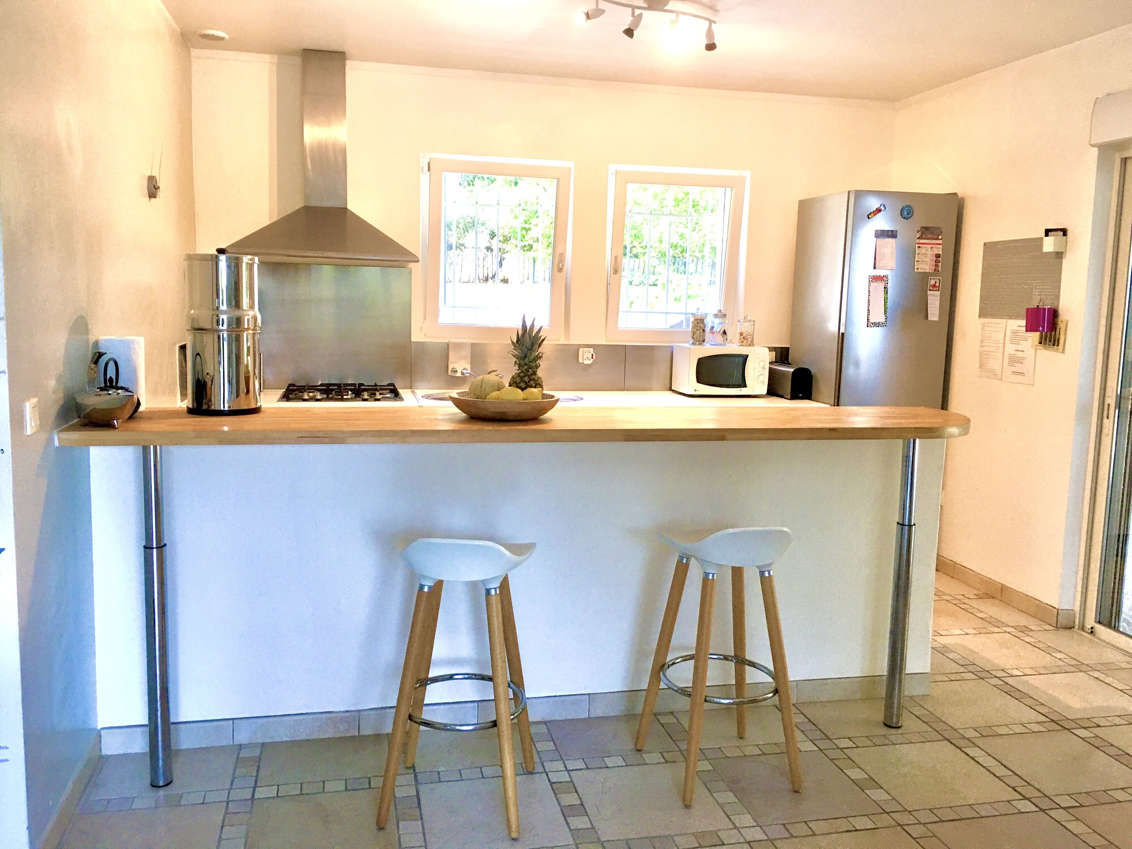 MAGNIFICENT VILLA WITH TOURRETTES ON LOUP SWIMMING POOL SEA VIEW