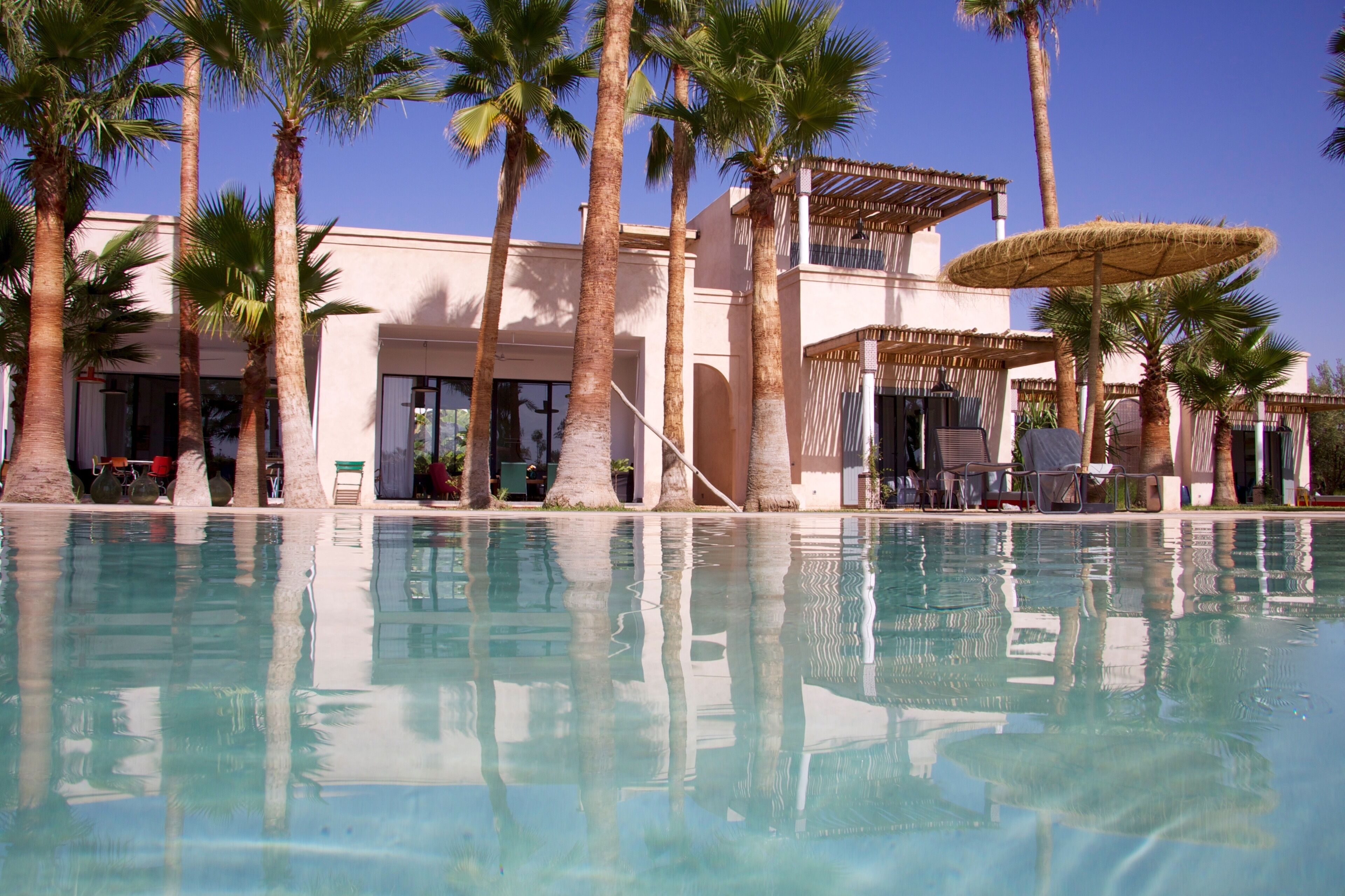 Ulkouima-allas, lämmitetty uima-allas