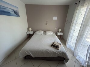 4 Schlafzimmer, Bügeleisen/Bügelbrett, Reisekinderbett, kostenloses WLAN