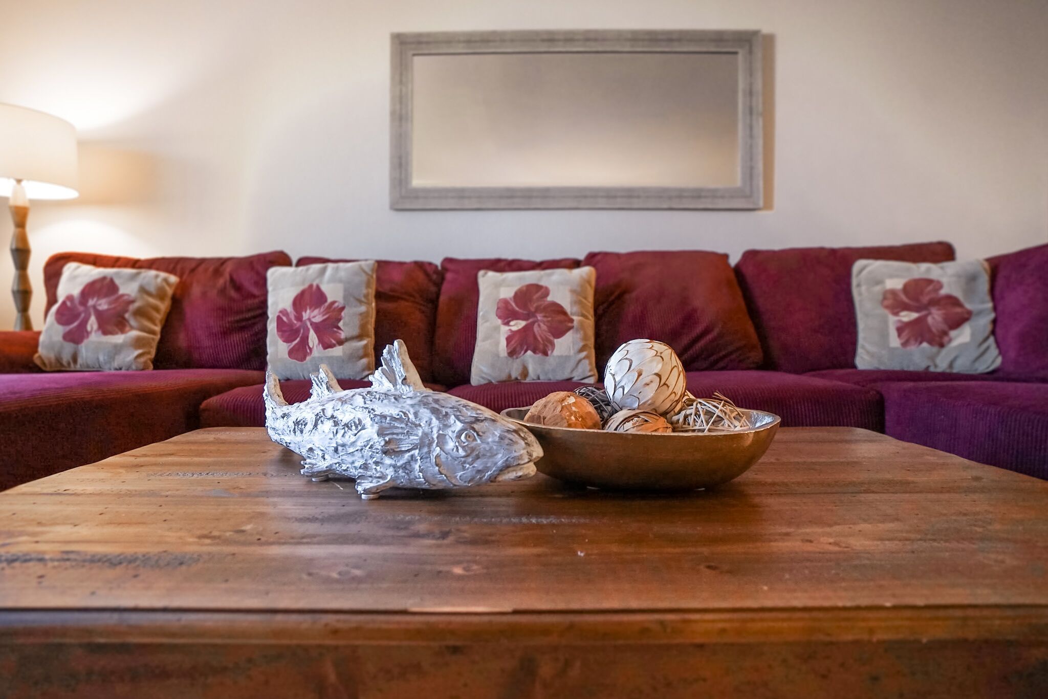 A Beautiful 1 Br, 1 Bath, Ocean View. new carpet, flooring & new king size bed