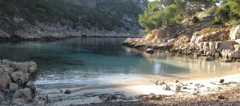 Villa med trädgård och privat pool, mycket tyst, 5 minuter från stranden