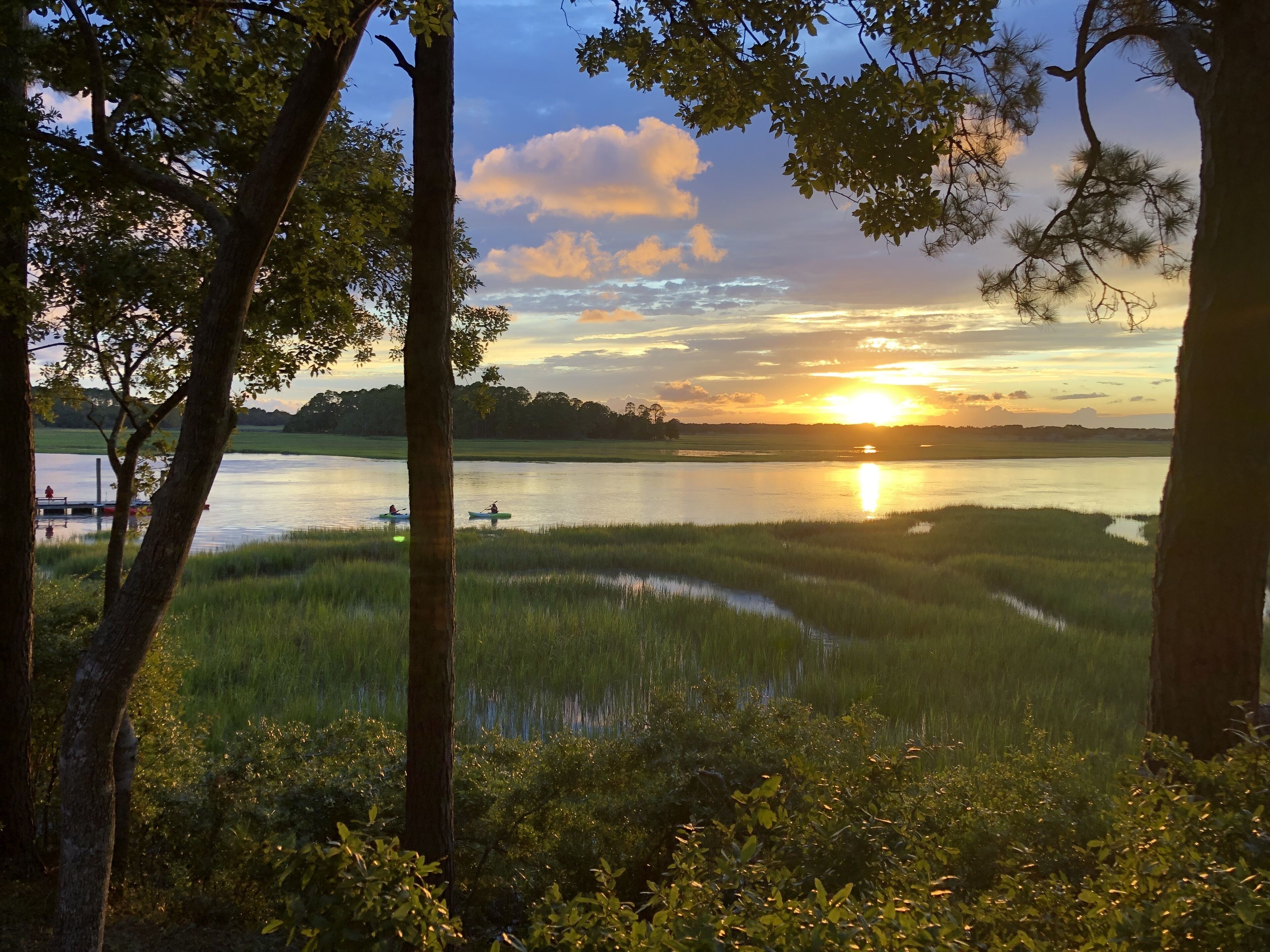 Lovely 3 BR Inlet Cove Cottage; Spectacular River View; Near Pool, Dock