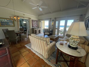 Smart TV, books, video library, stereo