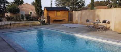 Outdoor pool, a heated pool