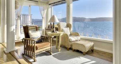 Merenneitojen talo (Admiral's Quarters) - Tomales Bayfront, Point Reyes, Marshall