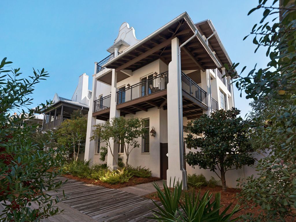 Impeccable Condition!! On the Boardwalk-Steps to the Beach and Town Center
