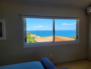 Interior - Luxury Villa with Spectacular Ocean View, Newly Renovated and Updated (Humacao)