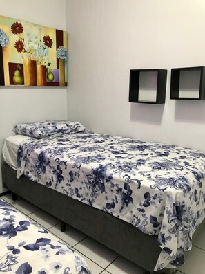 1 bedroom, iron/ironing board, WiFi