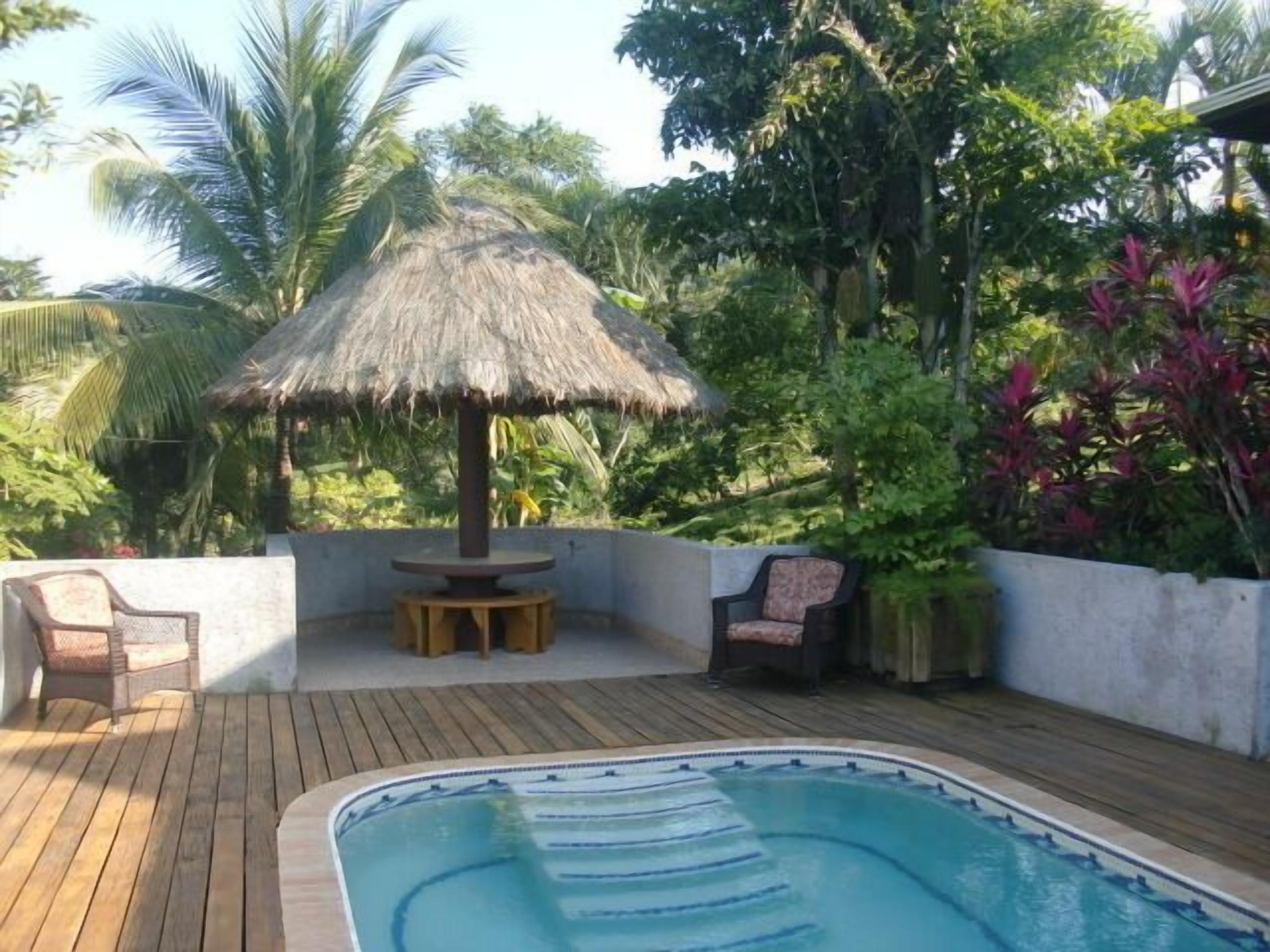 Palapa table & pool
