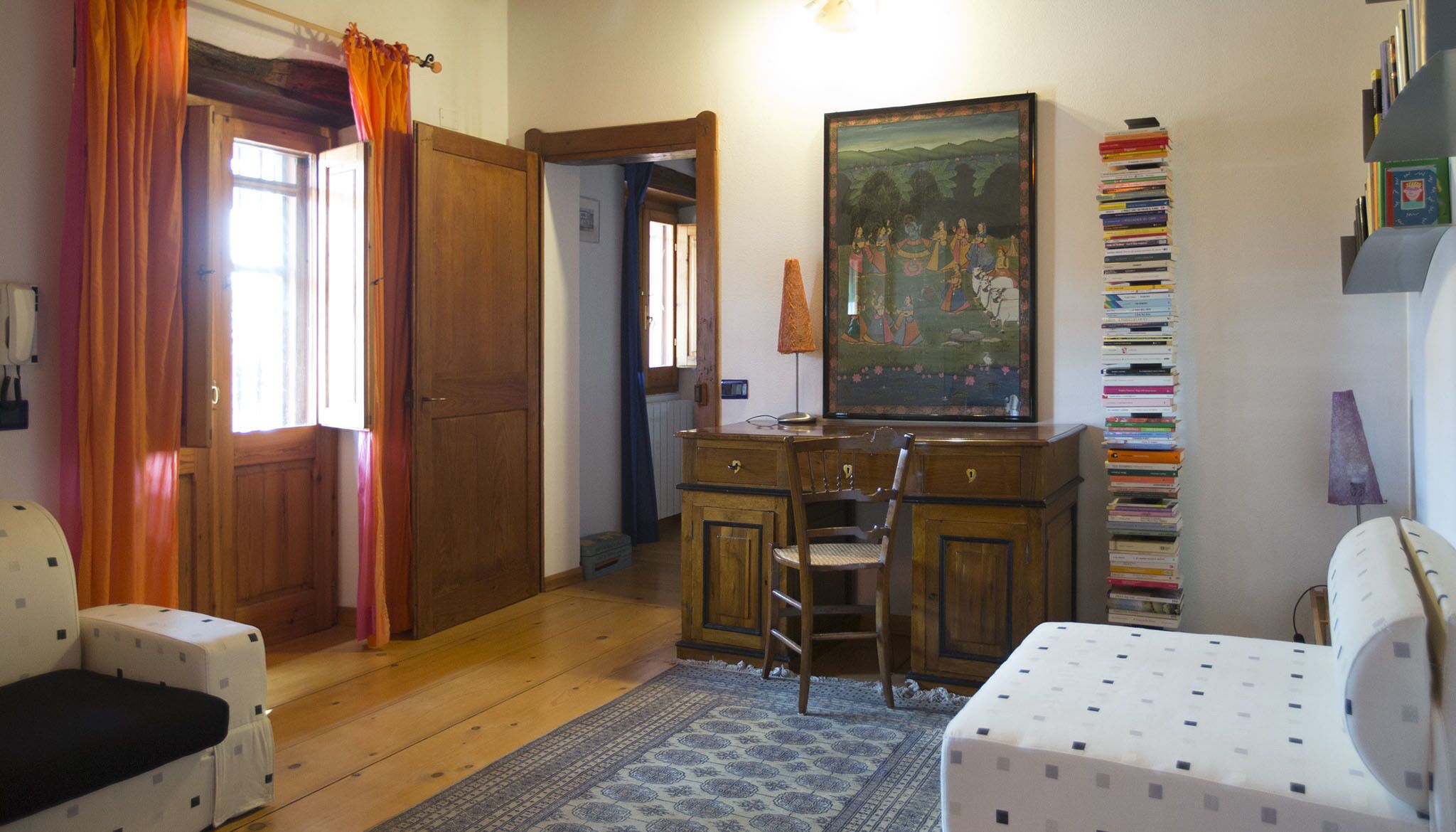 Court house with garden 1km from the sea