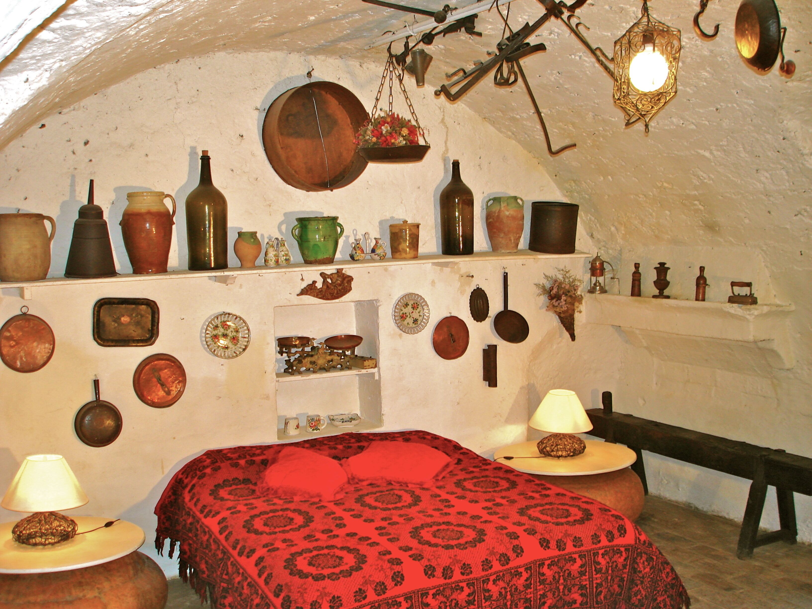 GROUPS (up to 9 apartments and 35 p) under mountains & only 30 min. from beaches