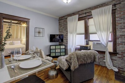Historic Midtown Getaway | Close to Beale