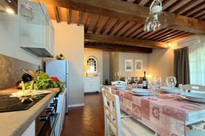 Dining - Borgo del Silenzio - Papavero two-bedroom apartment with private terrace (Provincia di Pisa)