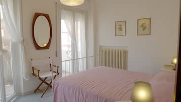 3 Schlafzimmer, Bügeleisen/Bügelbrett, WLAN