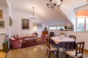 Interior - La Luna sui Tetti / central and panoramic apartment (santa margherita ligure)