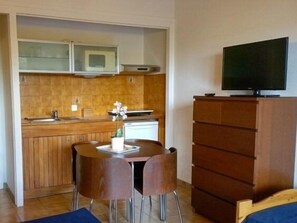 Unclassified image, 2 of 24, button - Studio with terrace 200m Calvi beach (Calvi)