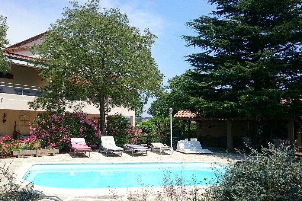 La Gardine - The lodge of Platanes
