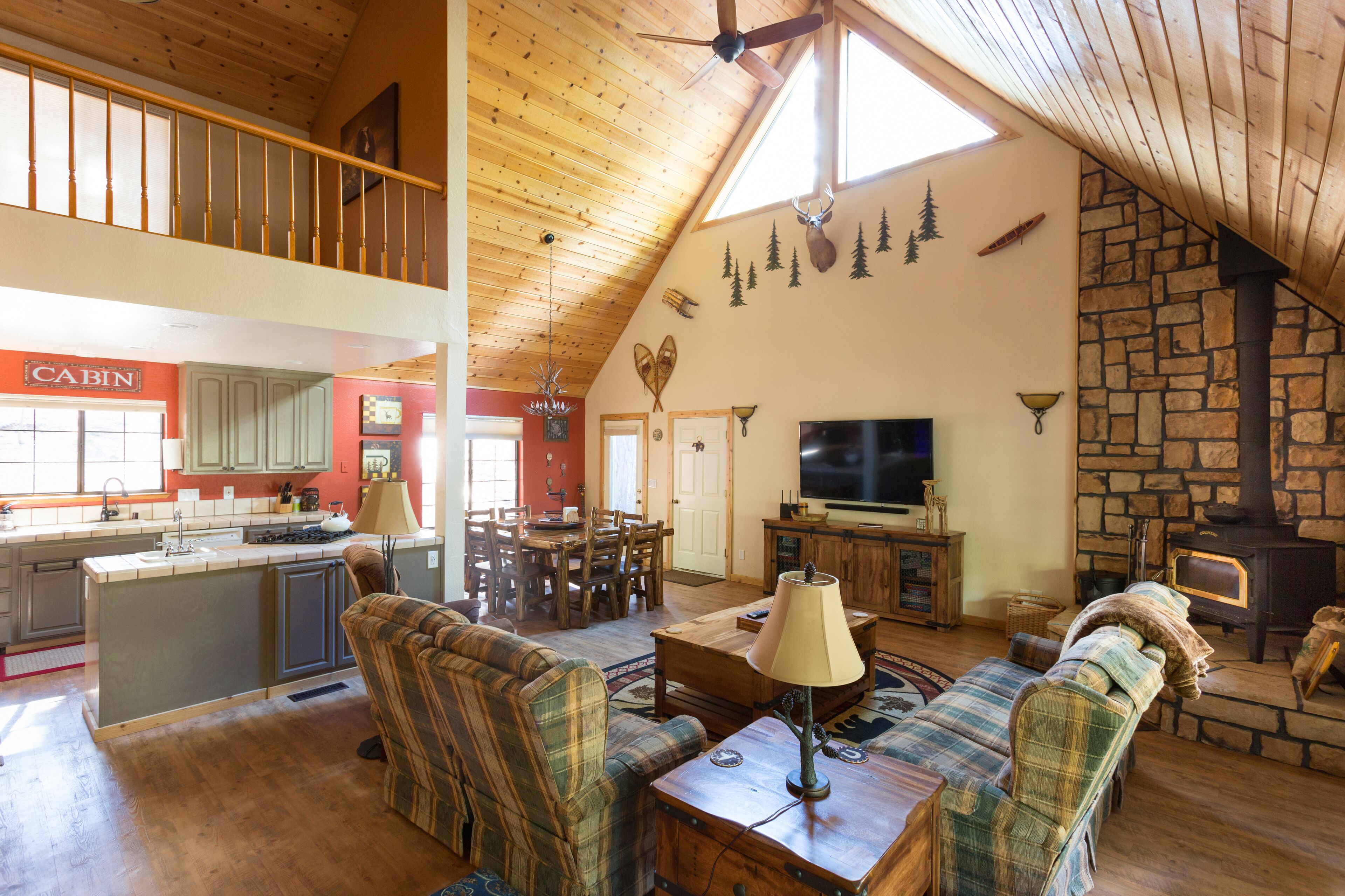 Smart TV, fireplace, video games, ping pong