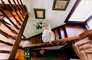 Interior - Historic Home, Modern & Charming Decor, Wine Trail, Private Rental (Alto Pass)
