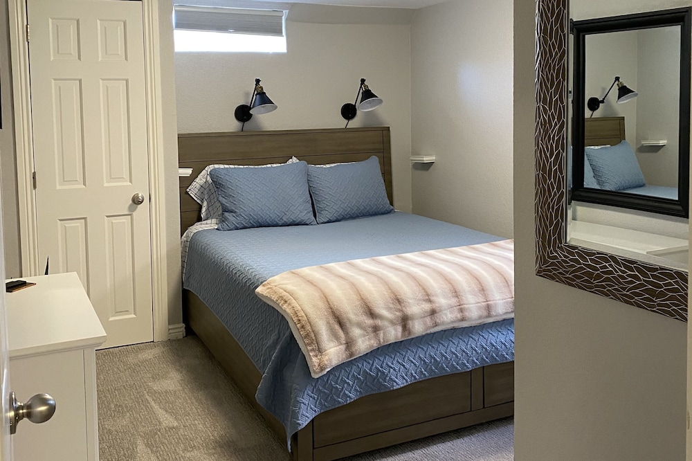 ALL the amenities at this Park Hill Garden Level Guest Apartment