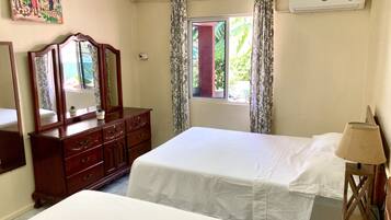 1 dormitorio, escritorio, wifi gratis y ropa de cama